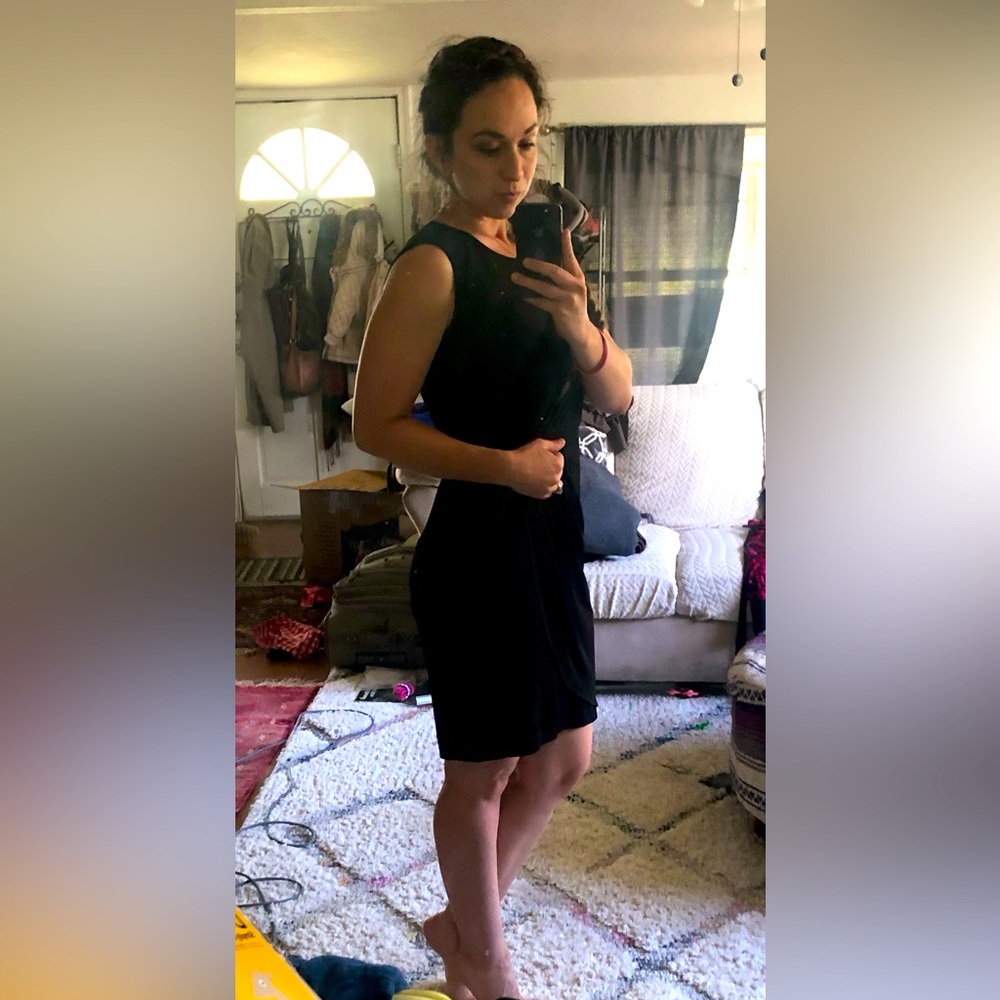 Calvin Klein Black Dress Size 4 LBD EUC Short Sleeve